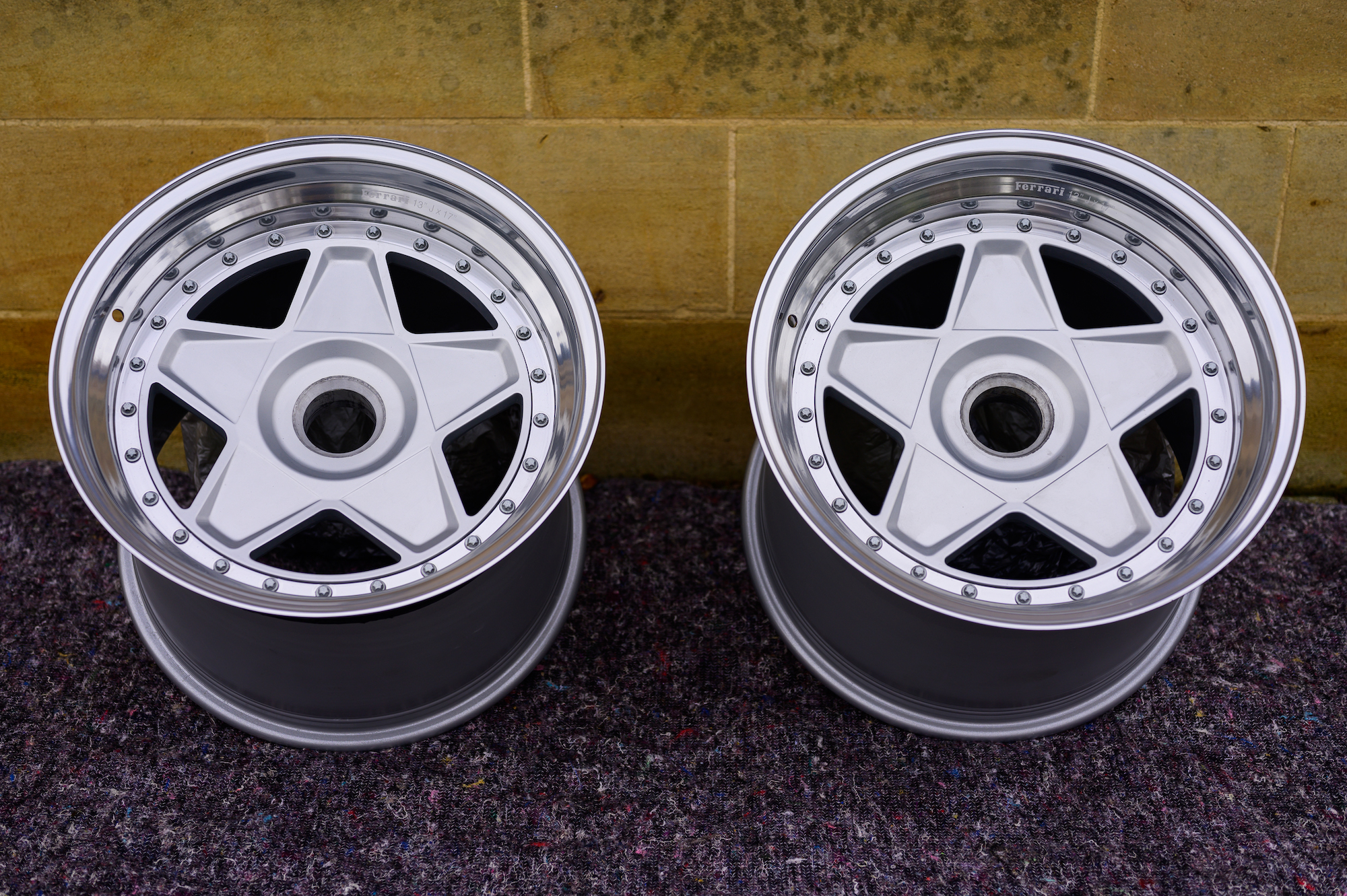 FERRARI F40 WHEELS - SET OF RESTORED ALLOY WHEELS for sale by auction ...
