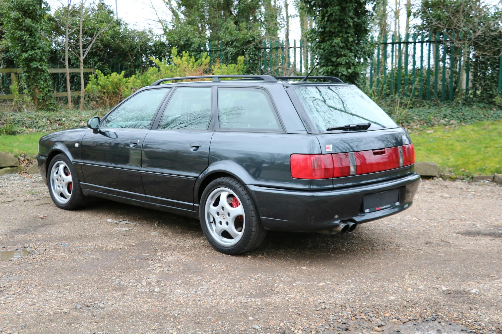 Audi 80 avant rs2