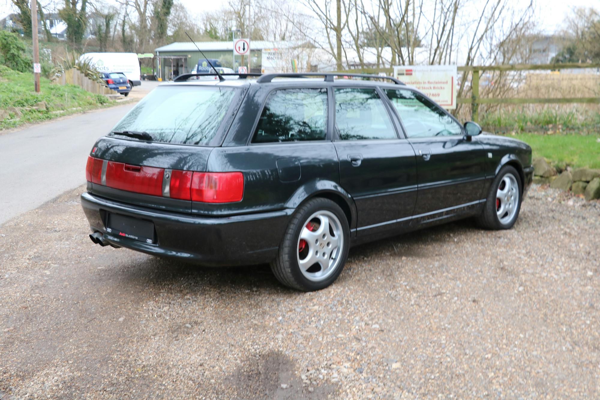 Audi 80 avant rs2