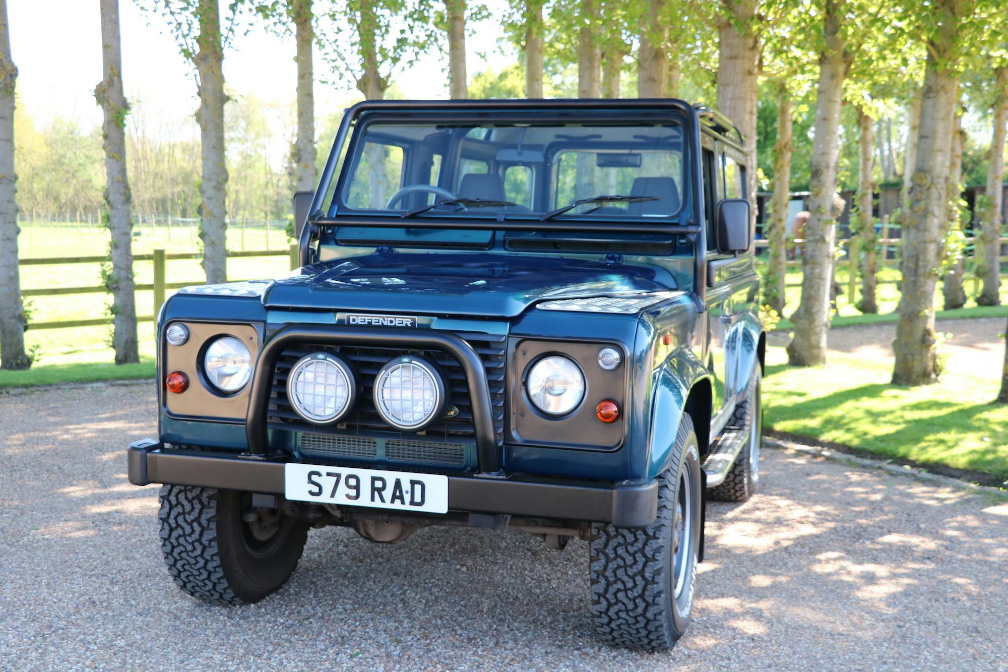 Land rover defender 1998