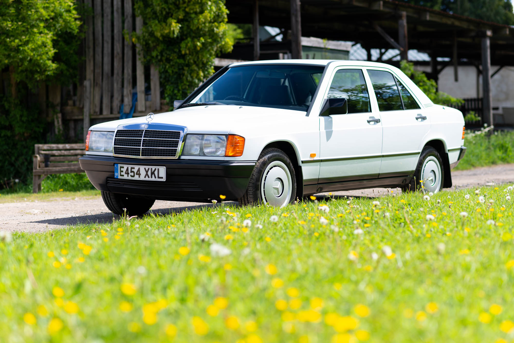 1988 MERCEDES-BENZ (W201) 190E - 25,000 MILES FROM NEW