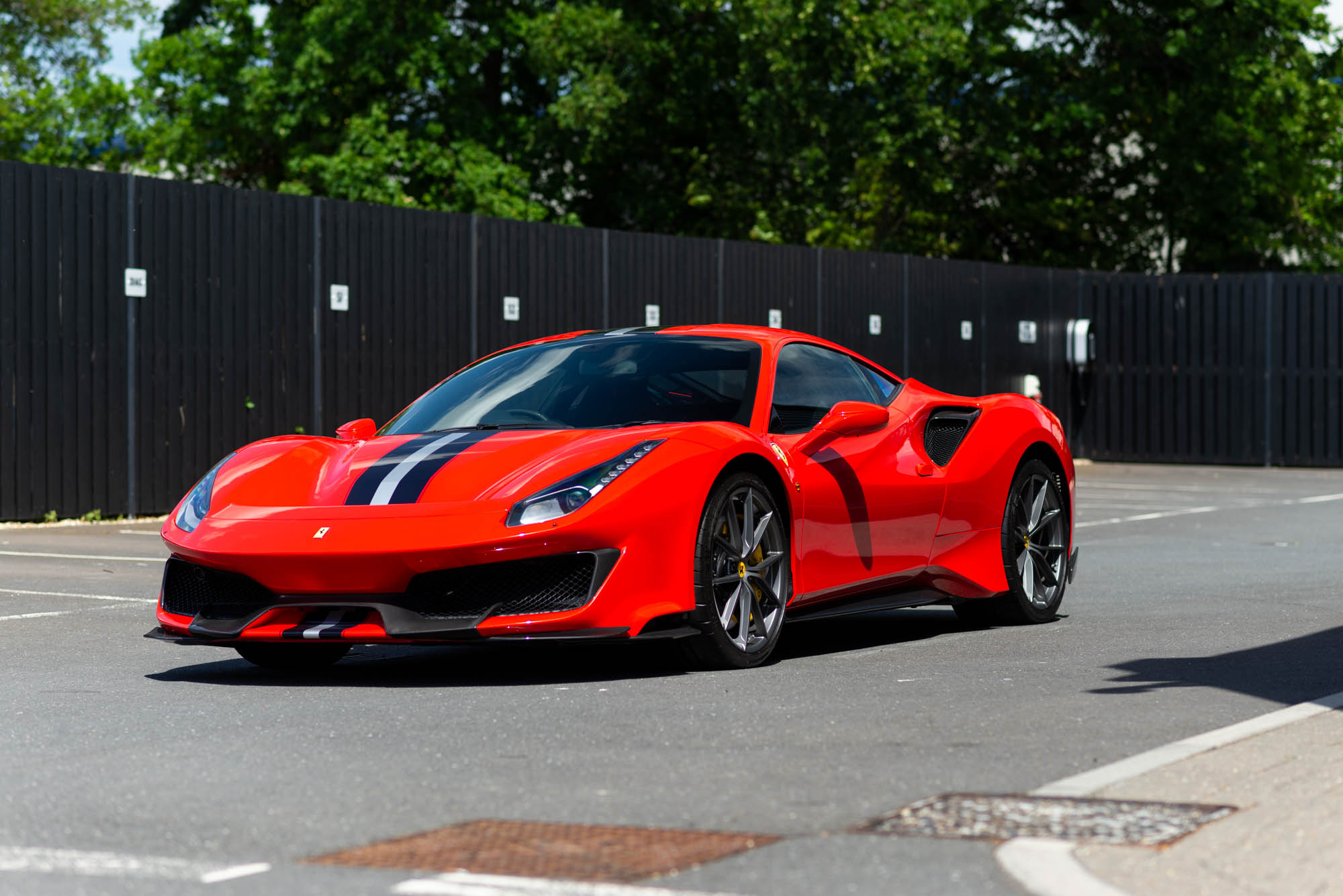 2019 FERRARI 488 PISTA