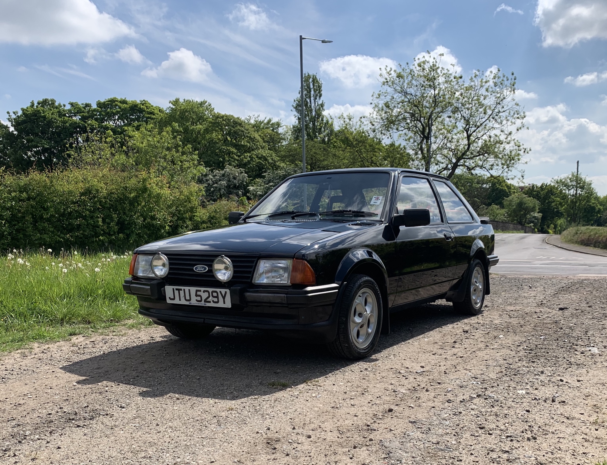 1982 FORD ESCORT XR3