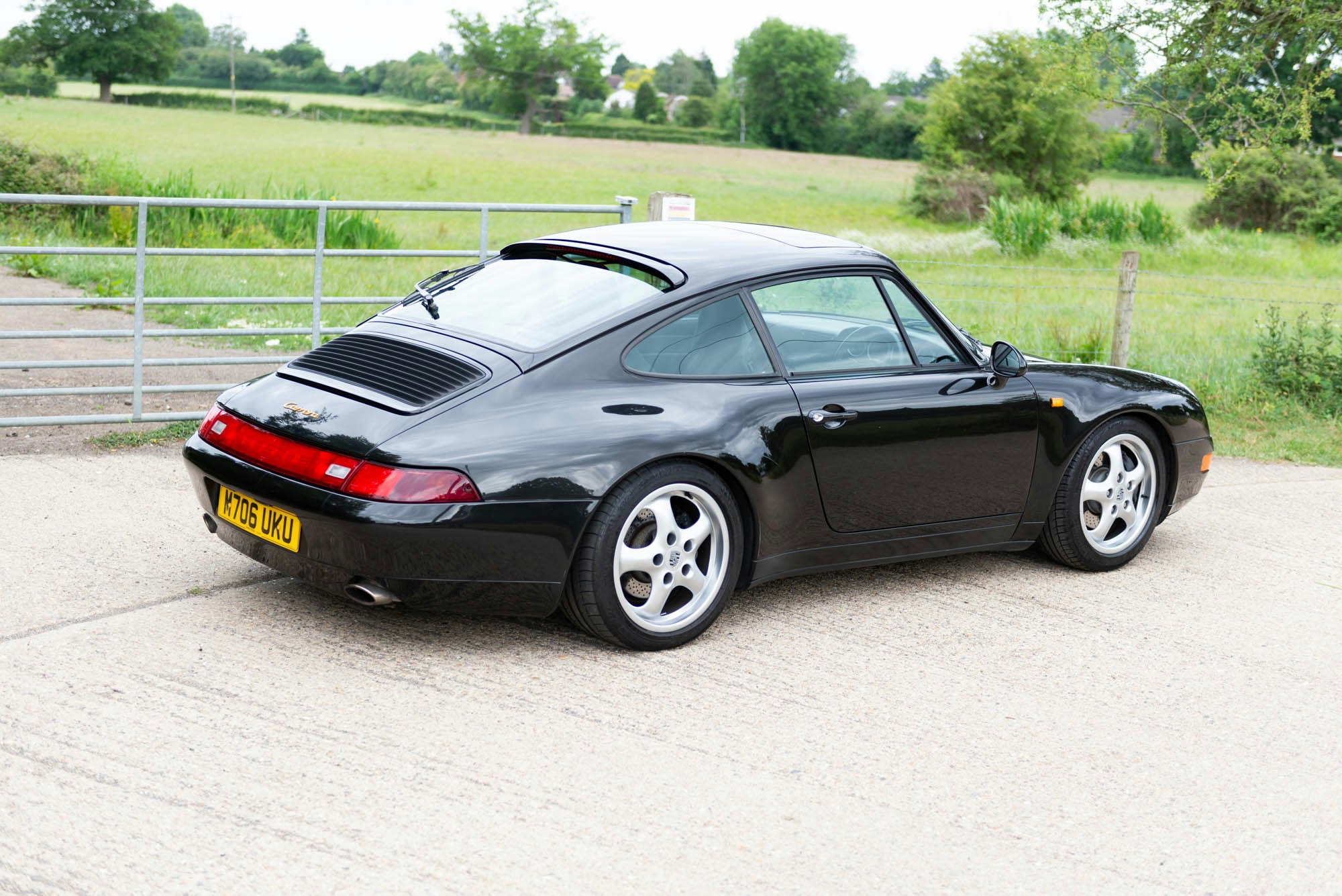 1994 PORSCHE 911 (993) CARRERA TIPTRONIC