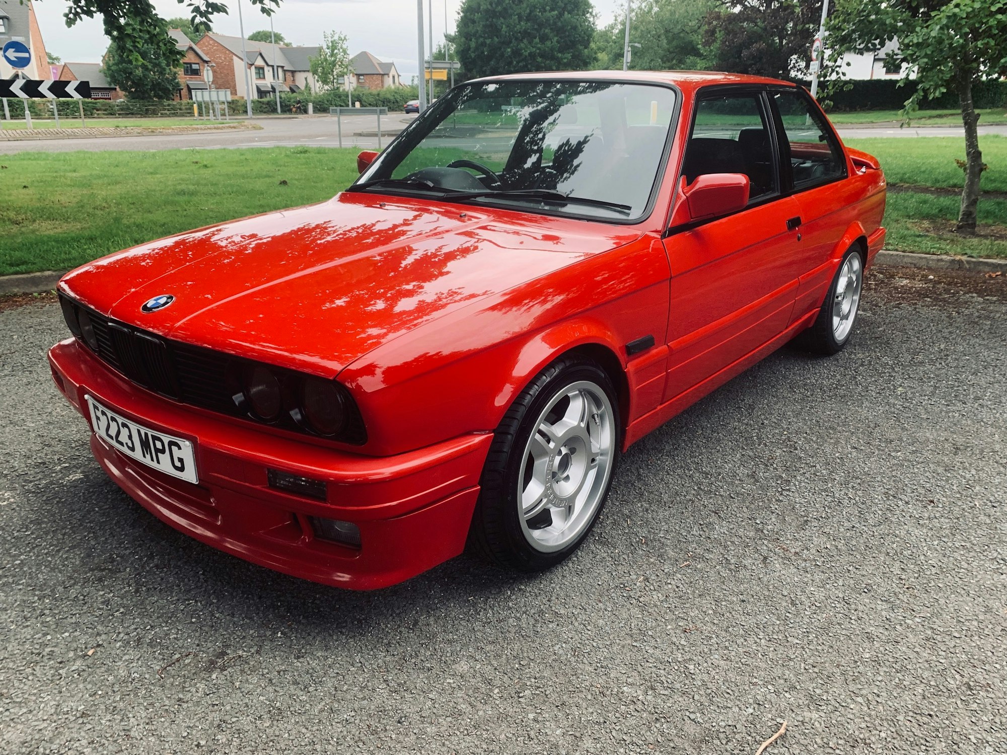 bmw 325i 1990 4 door pimped