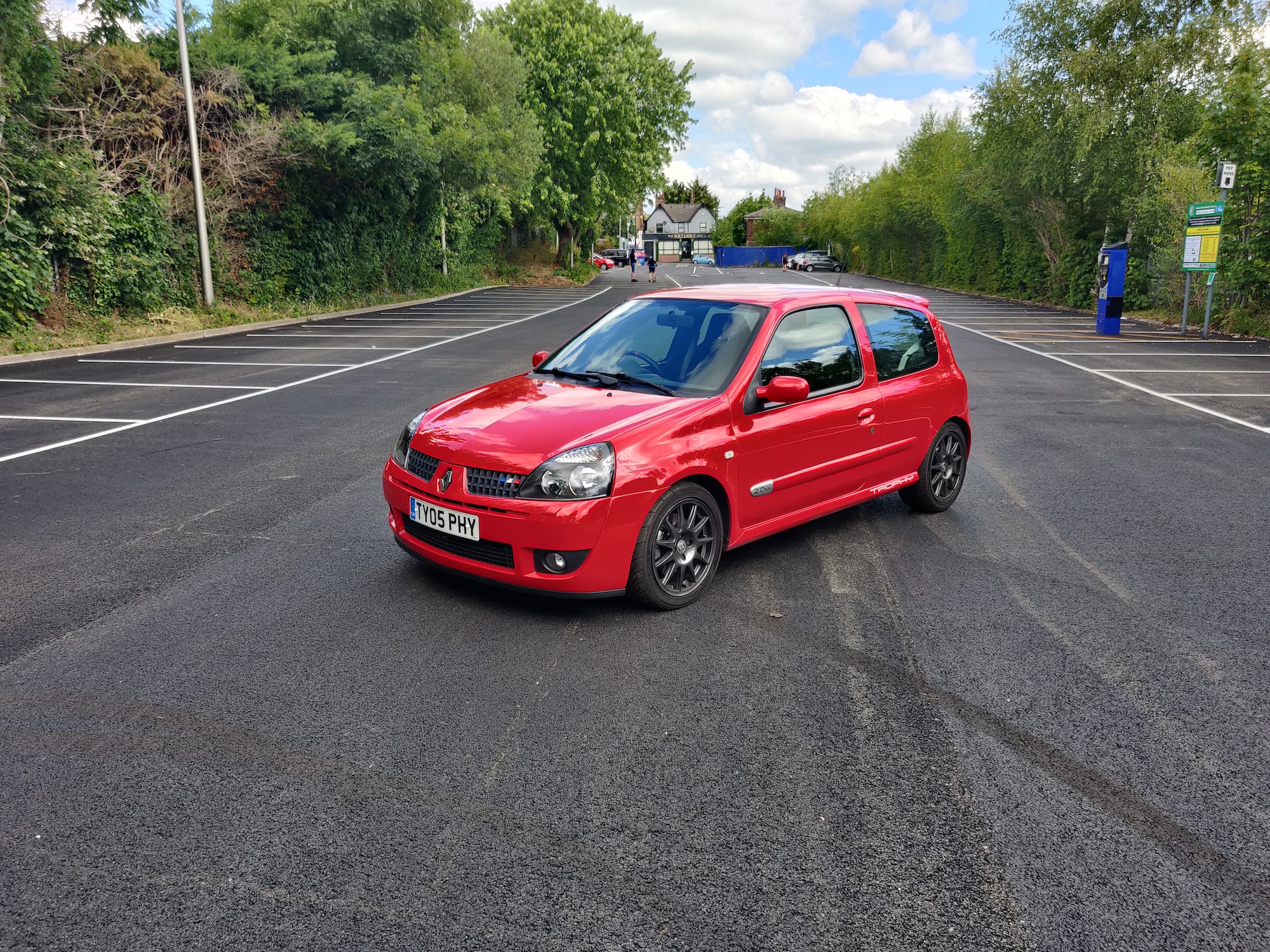 2005 RENAULTSPORT CLIO 182 TROPHY for sale by auction in Buckhurst Hill,  Essex, United Kingdom