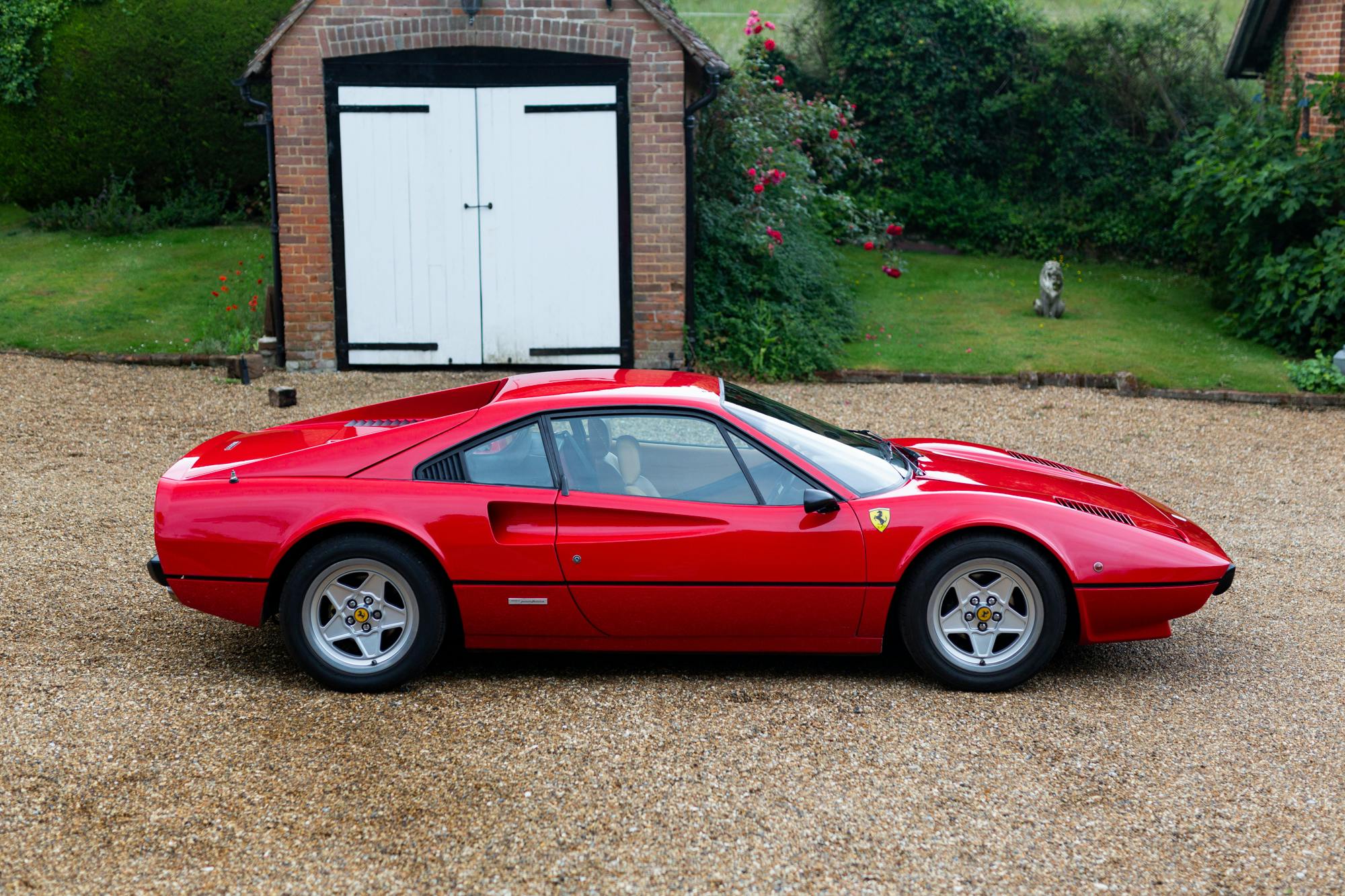 1976 FERRARI 308 GTB VETRORESINA