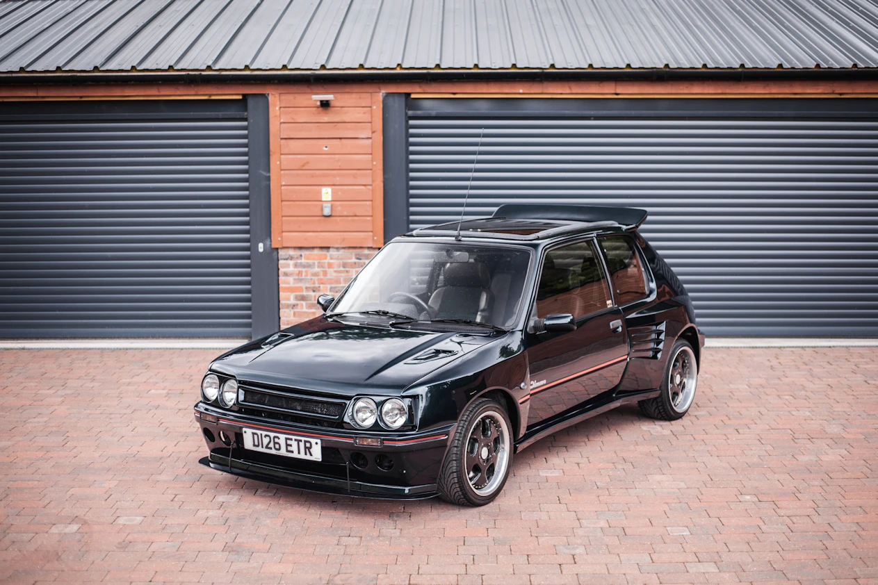 Peugeot 205 Modified