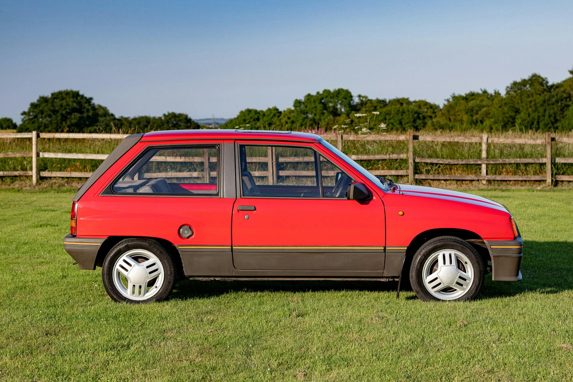 1986 VAUXHALL NOVA 1.3 SR - 23,456 MILES FROM NEW