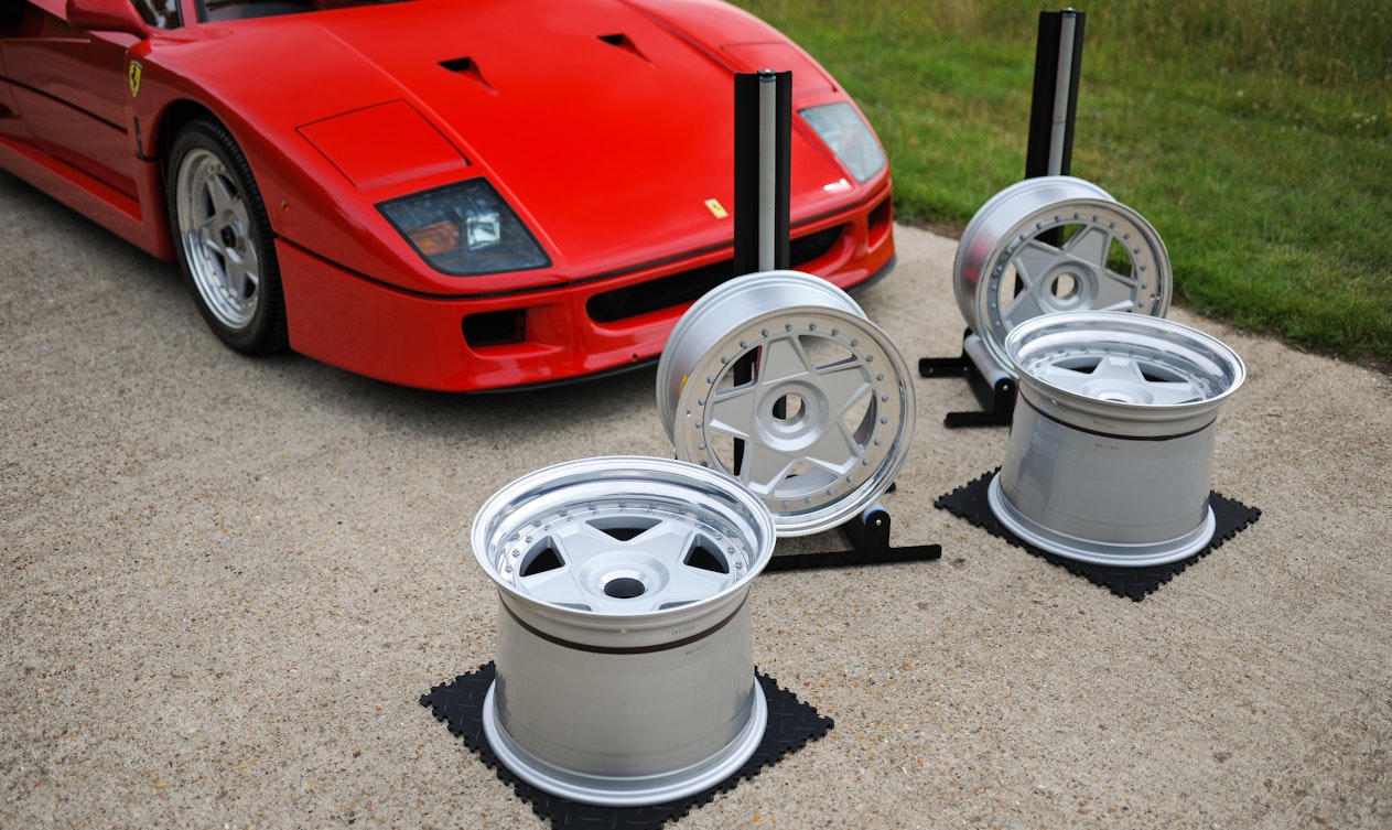FERRARI F40 WHEELS - SET OF NEW ALLOY WHEELS