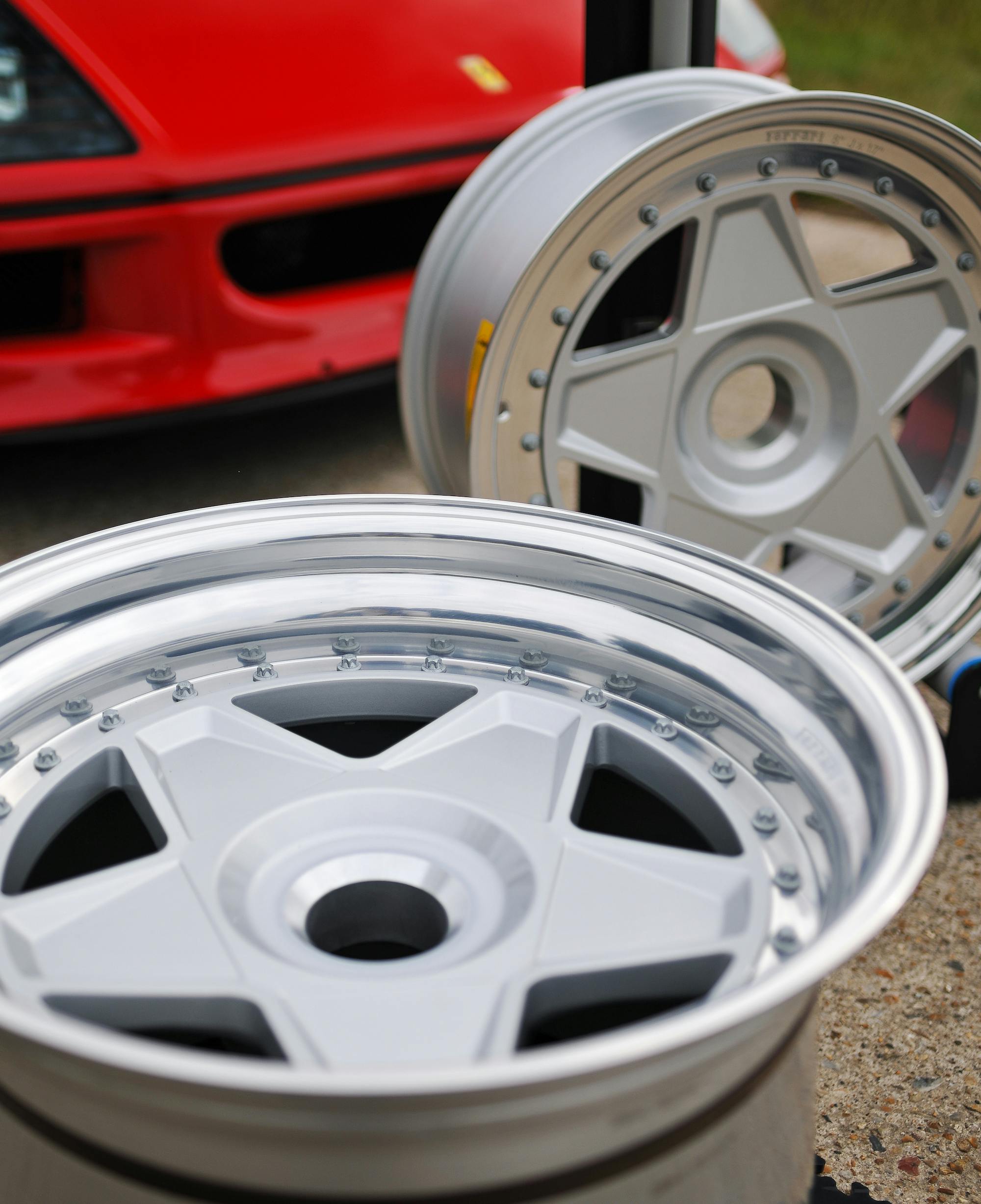 FERRARI F40 WHEELS - SET OF NEW ALLOY WHEELS