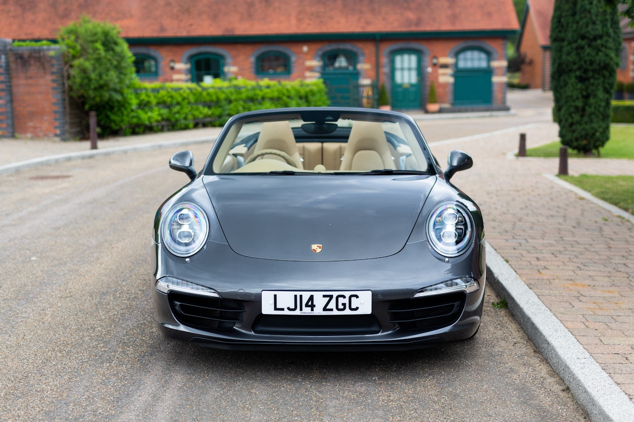 14 Porsche 911 991 Carrera 4s Cabriolet 15 500 Miles