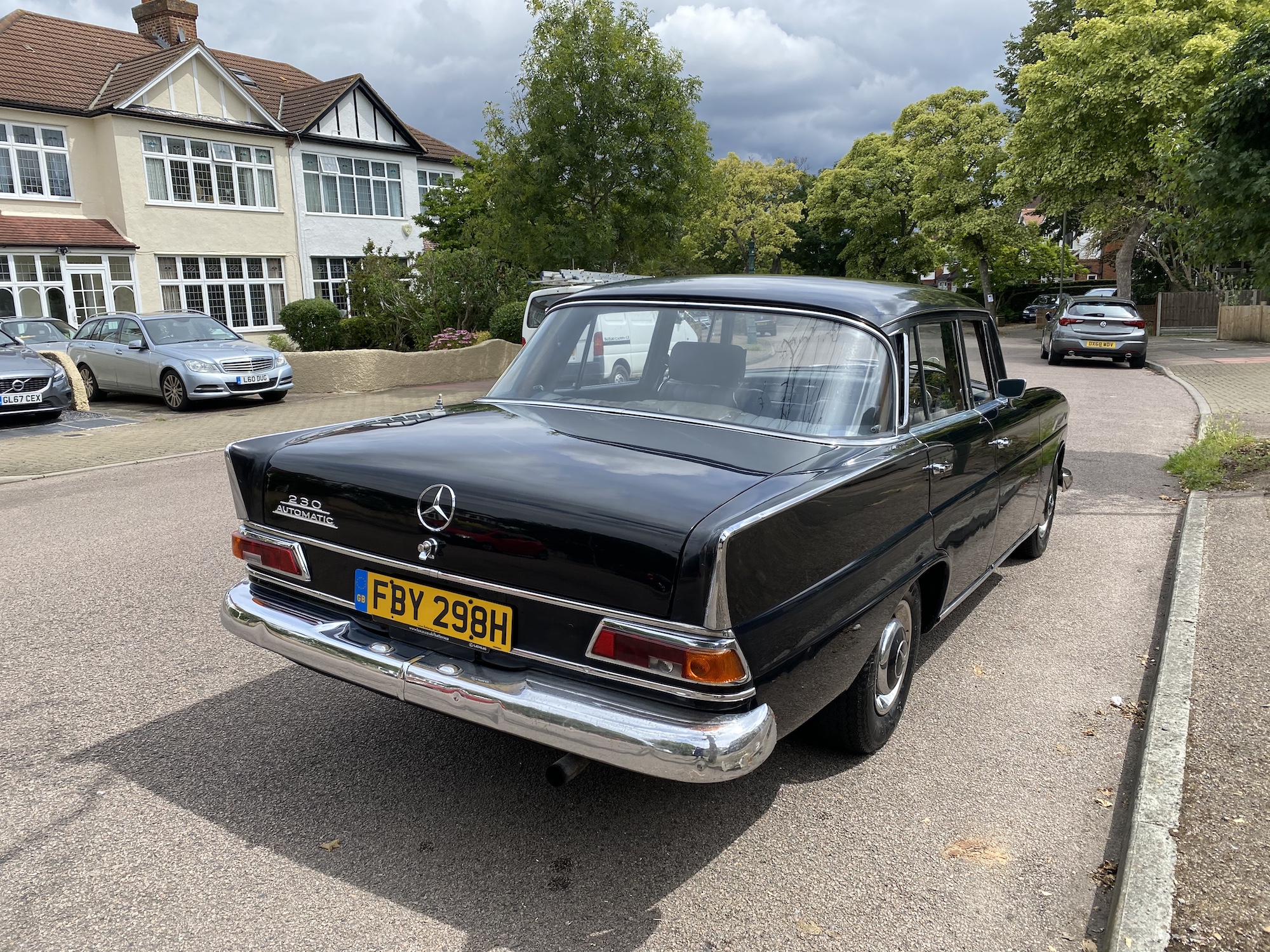 1966 MERCEDES-BENZ (W110) 230 'FINTAIL' for sale by auction in London ...