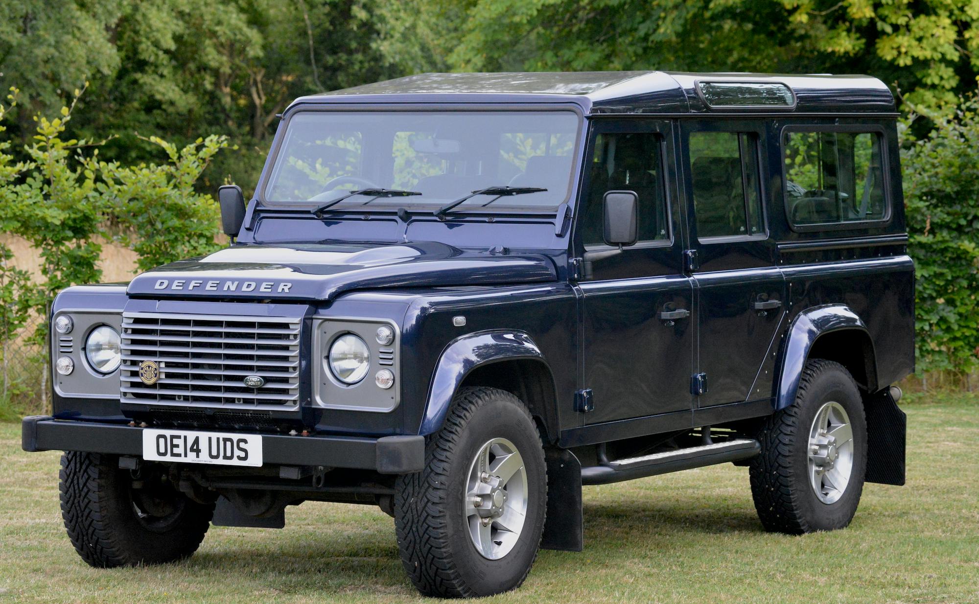 2014 LAND ROVER DEFENDER 110 XS