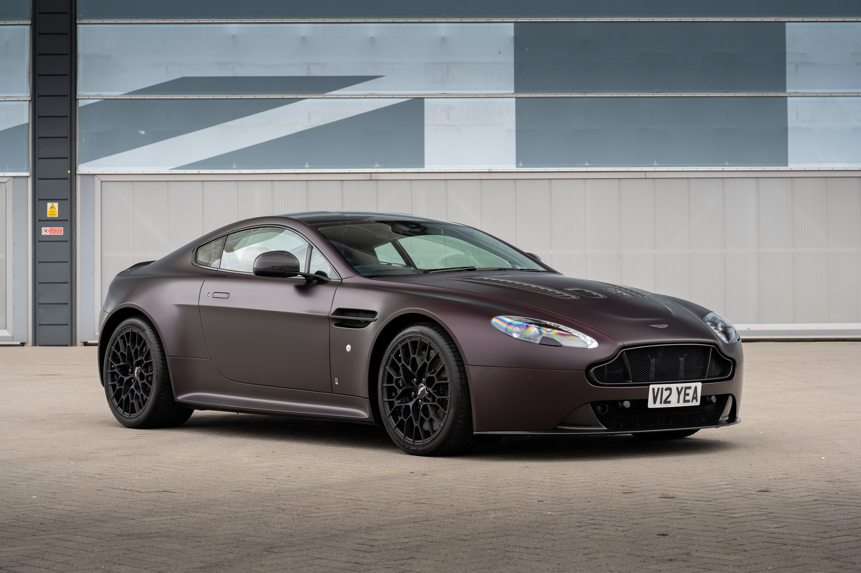 2018 ASTON MARTIN V12 VANTAGE S