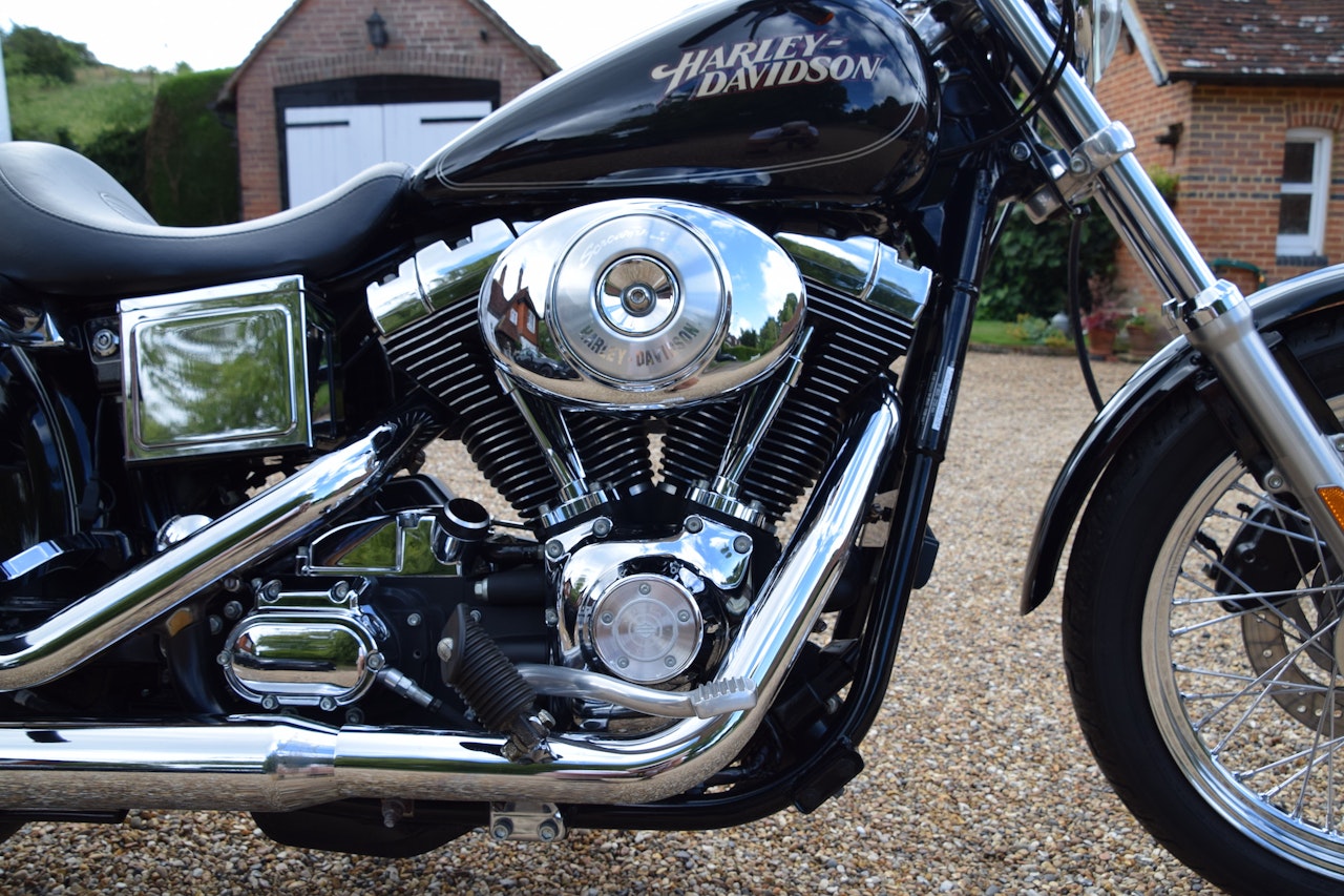 2004 HARLEY-DAVIDSON DYNA LOW RIDER FXDLI for sale by auction in