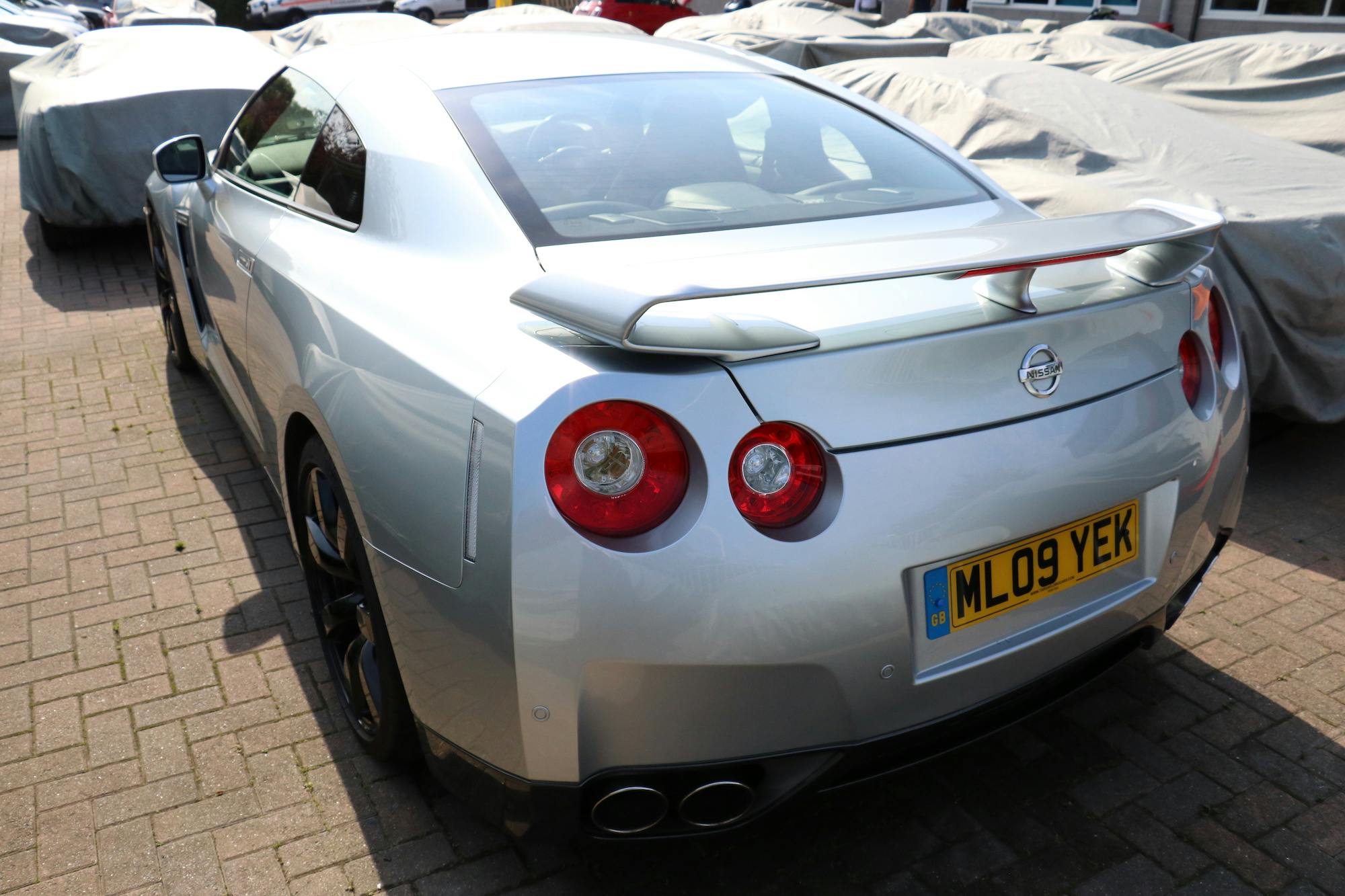 2009 NISSAN (R35) GT-R BLACK EDITION