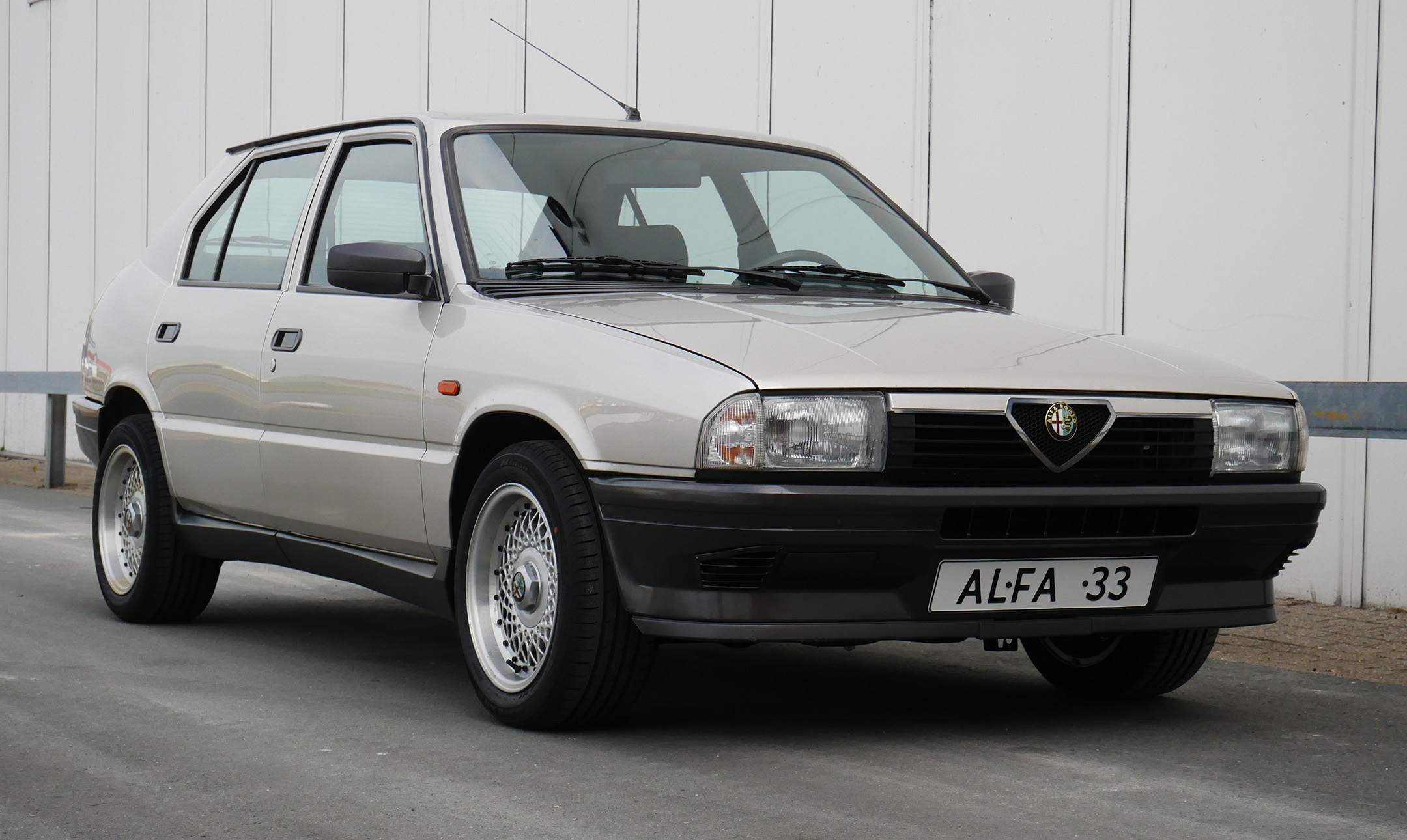 1989 ALFA ROMEO 33 1.7 IE - LHD