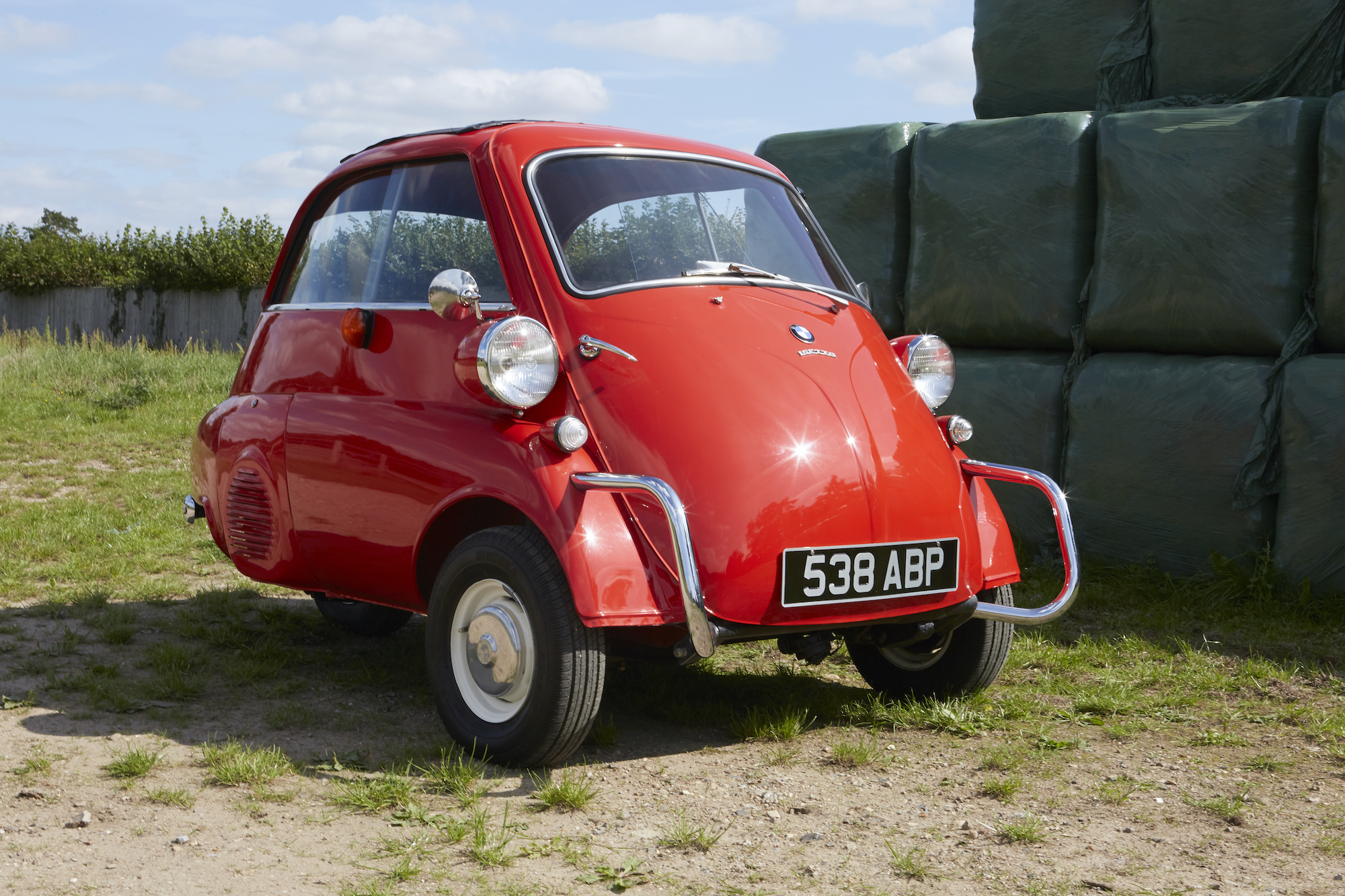 1960 BMW ISETTA 300 - THREE-WHEELER