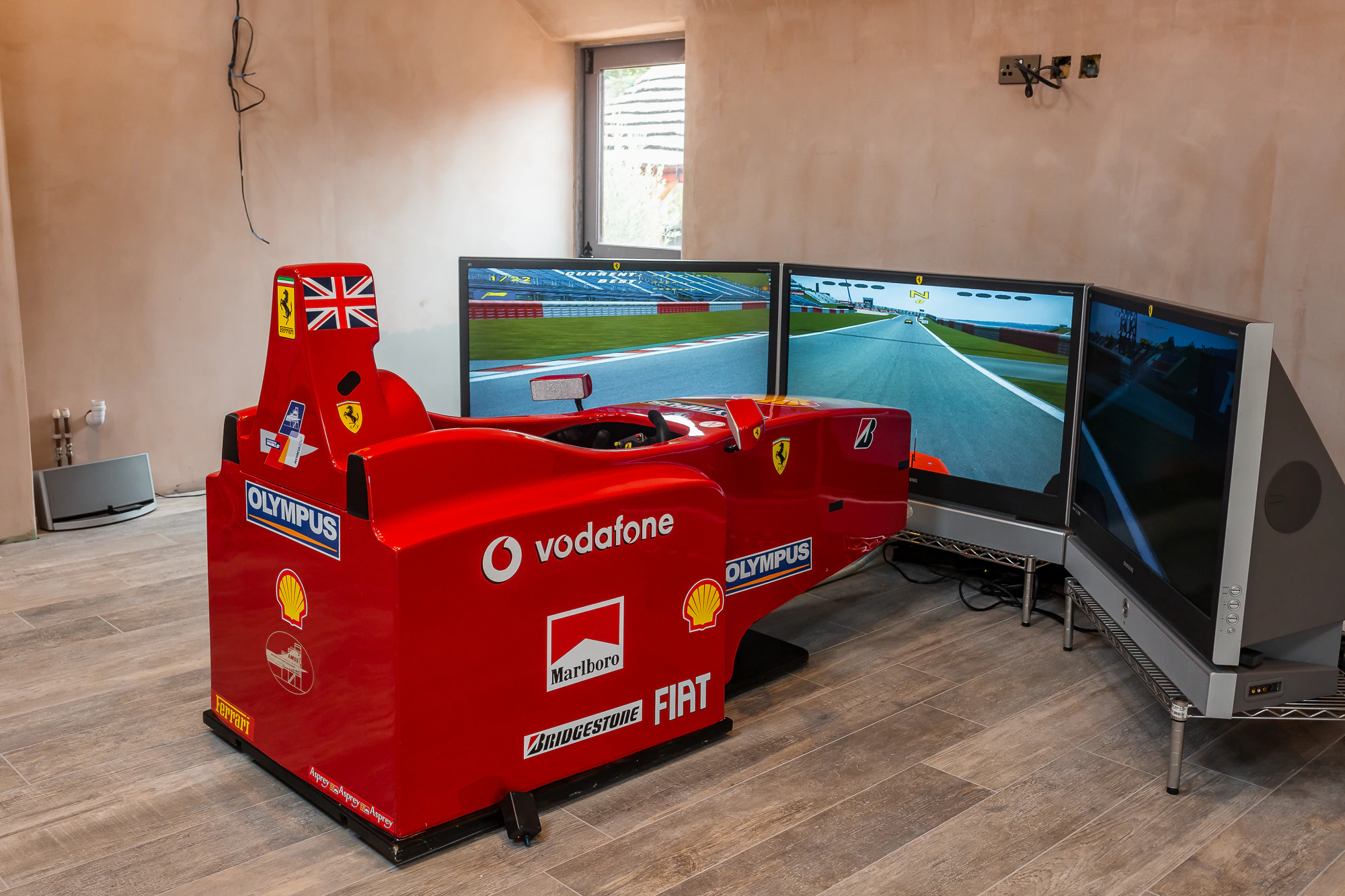 ARC-TEAM FERRARI F1 DRIVING SIMULATOR
