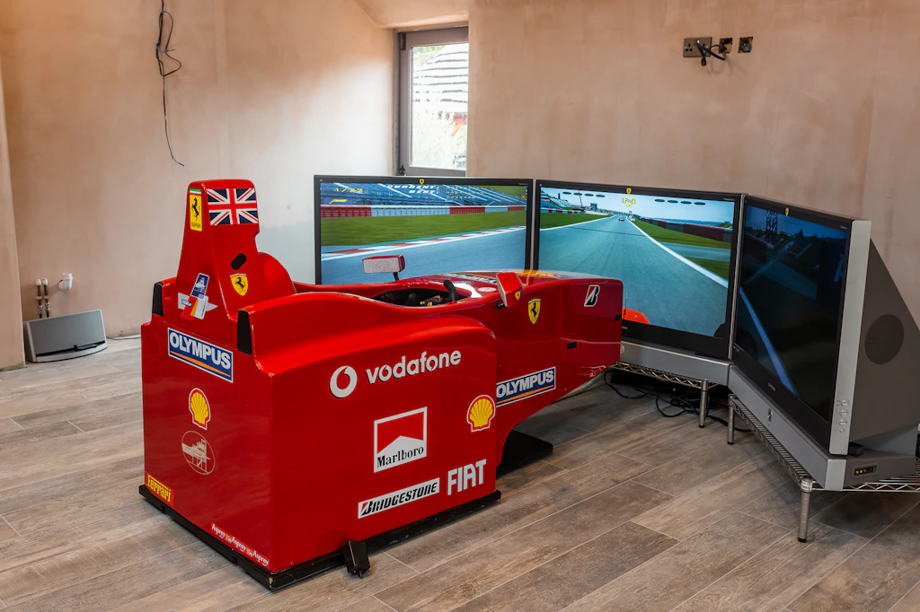 ARC-TEAM FERRARI F1 DRIVING SIMULATOR