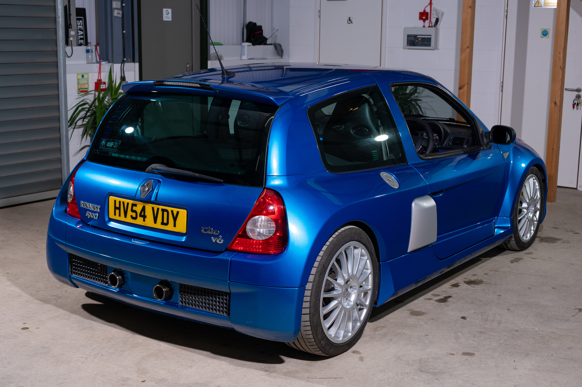 2004 RENAULT CLIO V6 255 PHASE 2 for sale by auction in Ludgershall