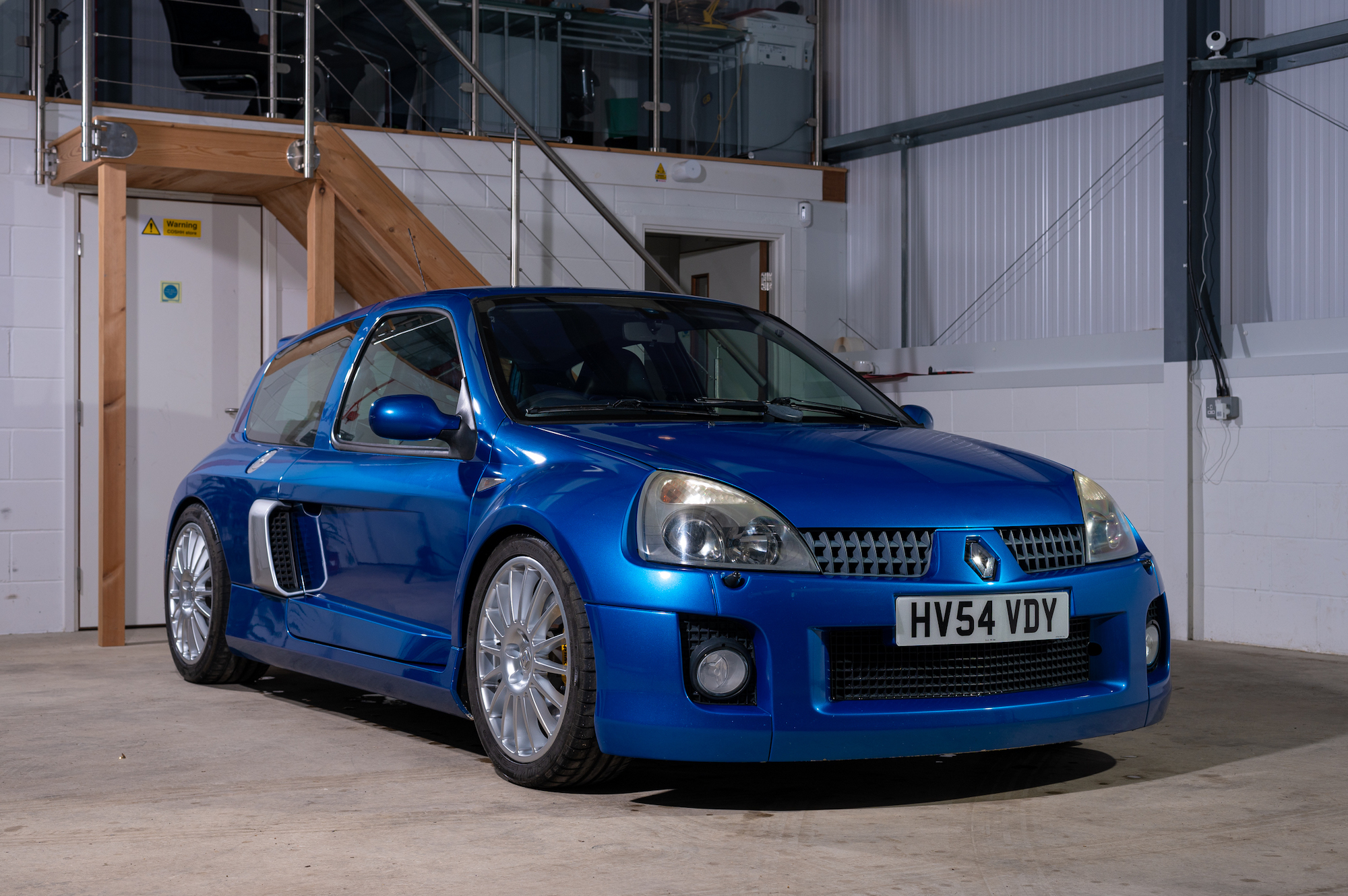 2004 RENAULT CLIO V6 255 PHASE 2 for sale by auction in Ludgershall
