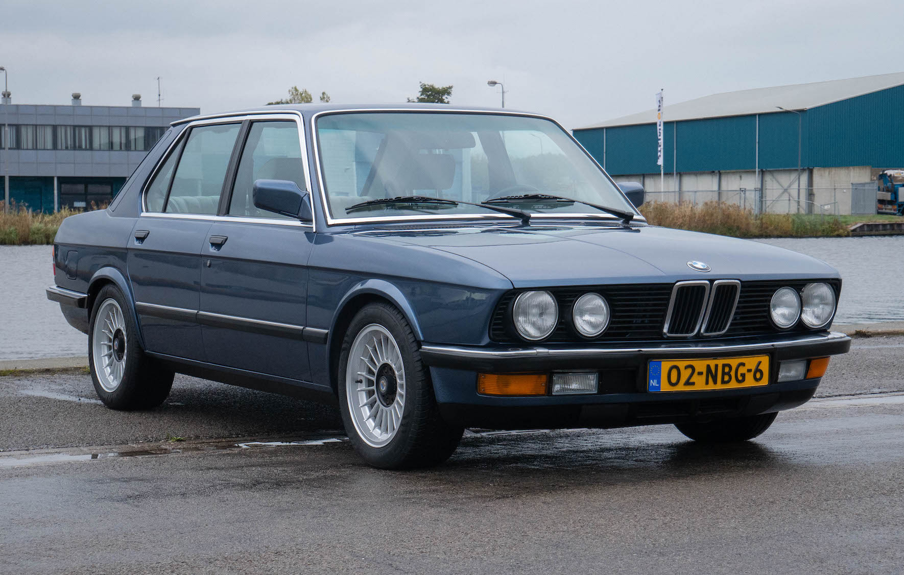 1986 BMW (E28) 535i