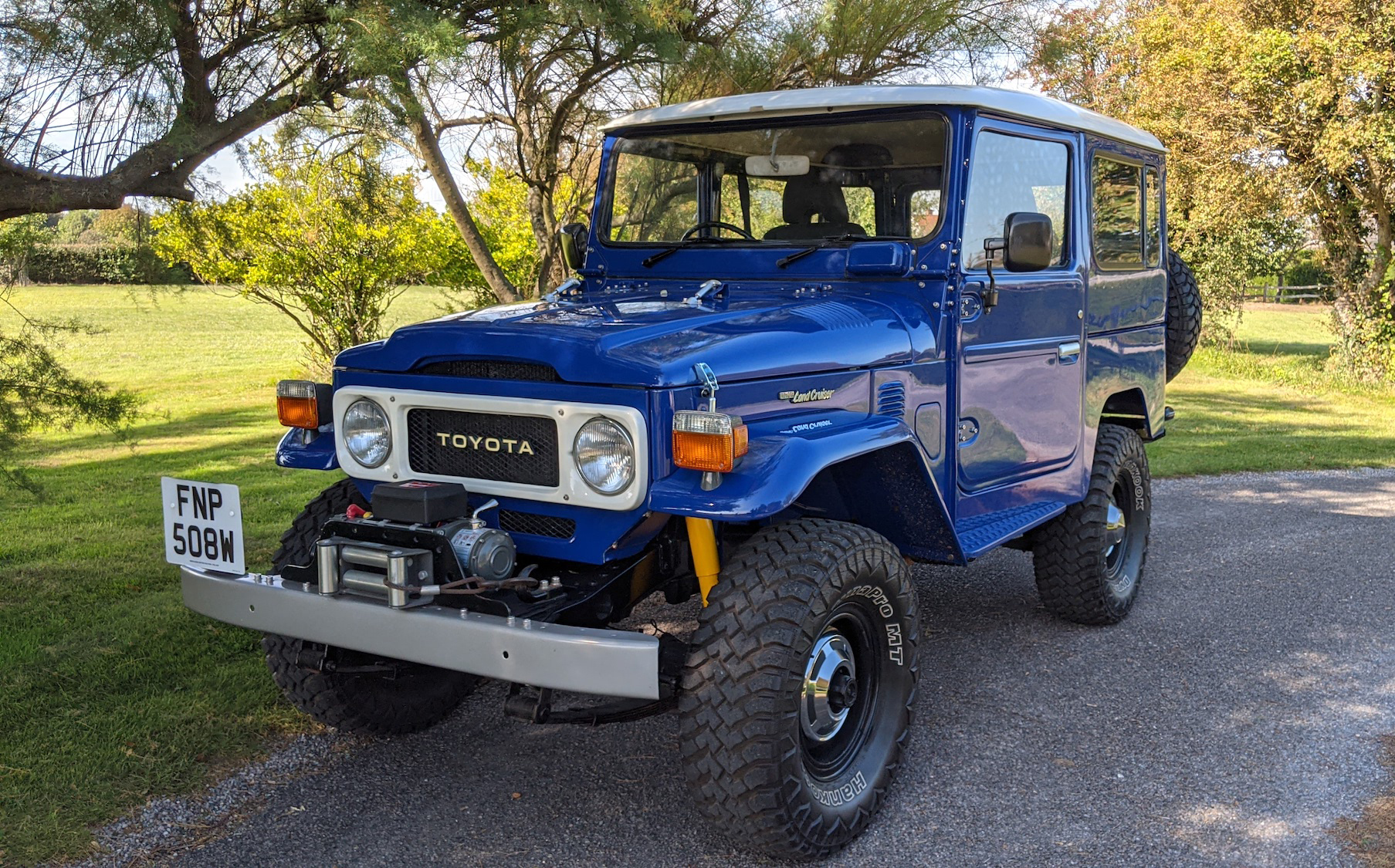 1981 TOYOTA FJ40 LAND CRUISER