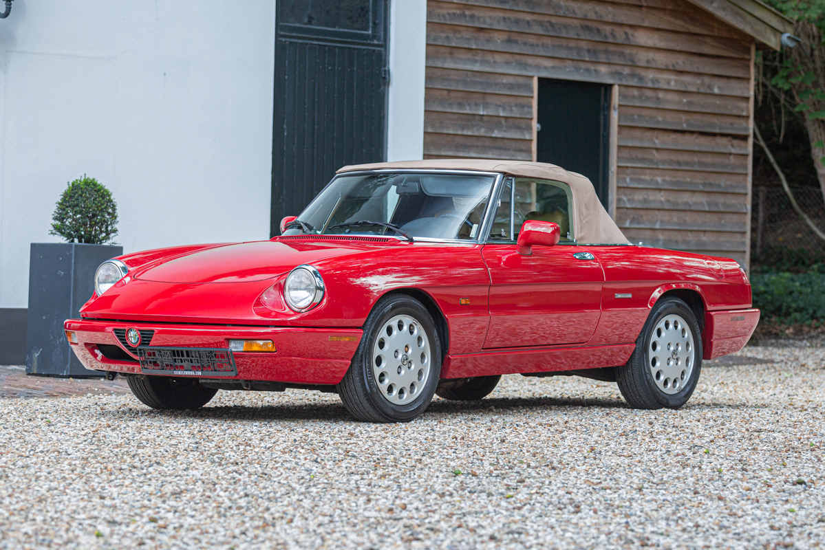 1991 ALFA ROMEO SPIDER S4 2.0-LITRE - LHD