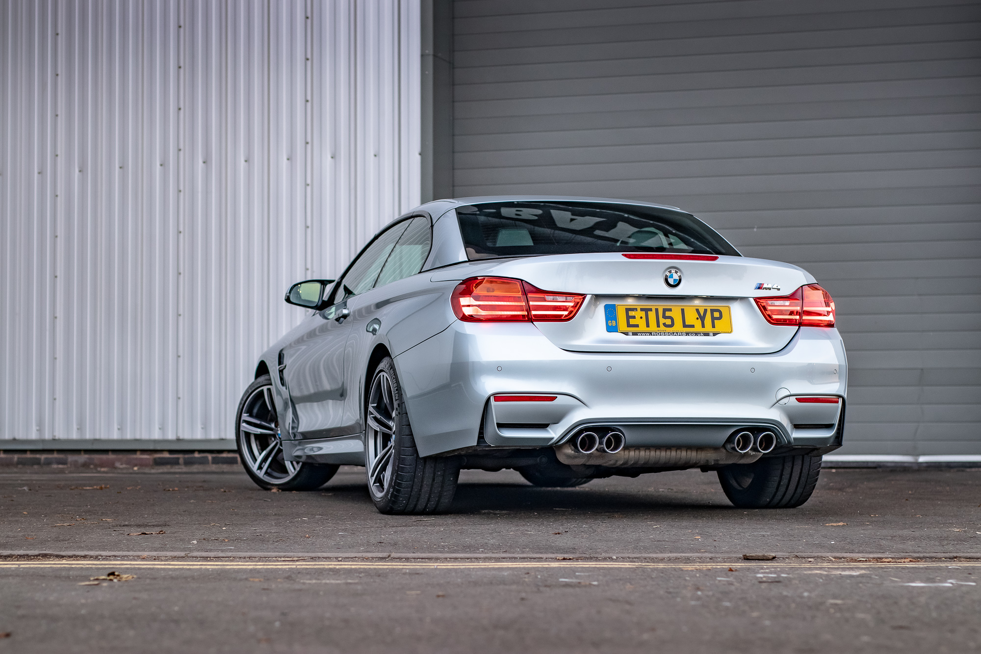2015 BMW M4 CONVERTIBLE MANUAL