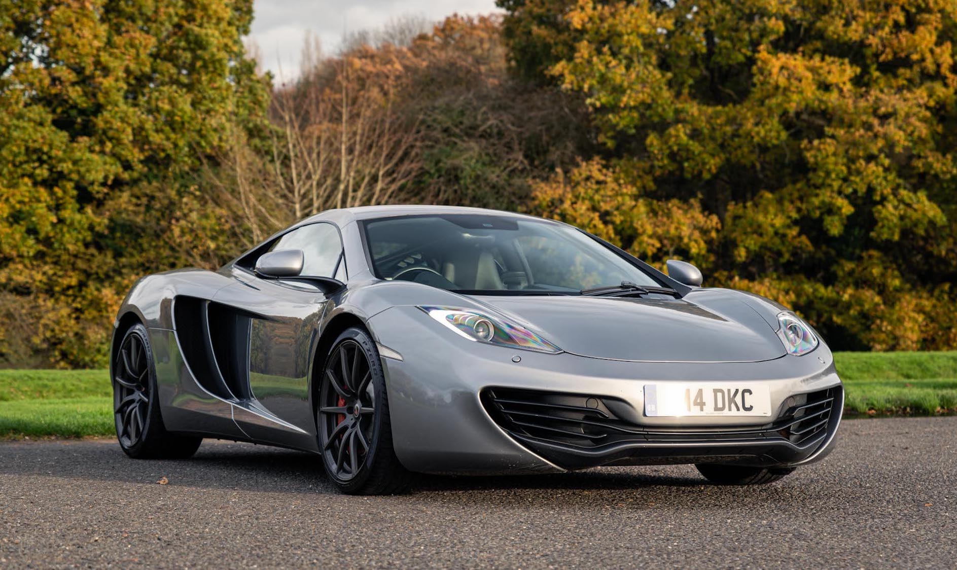 2012 MCLAREN MP4-12C - MSO TRACK PACK