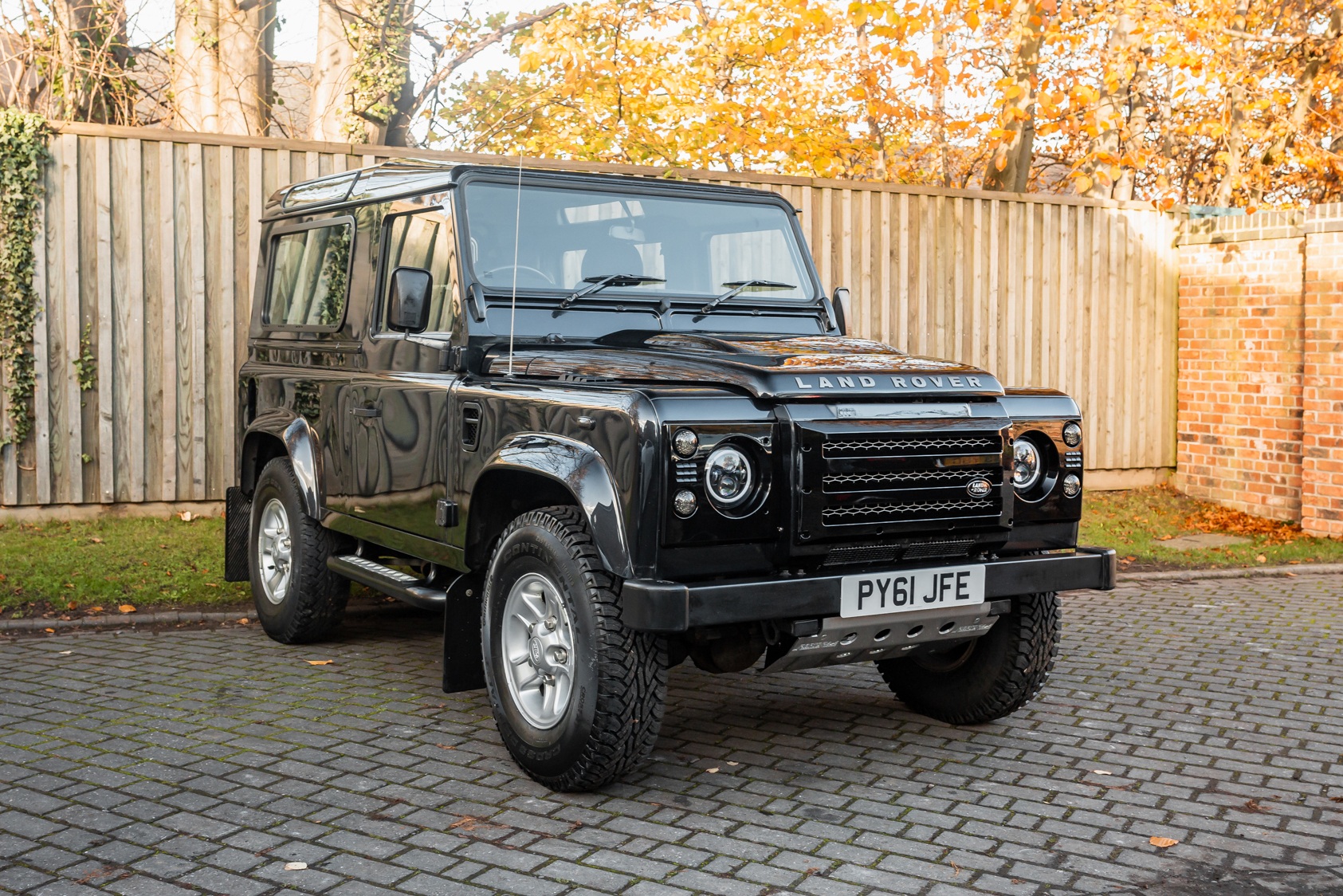 2012 LAND ROVER DEFENDER 90 XS