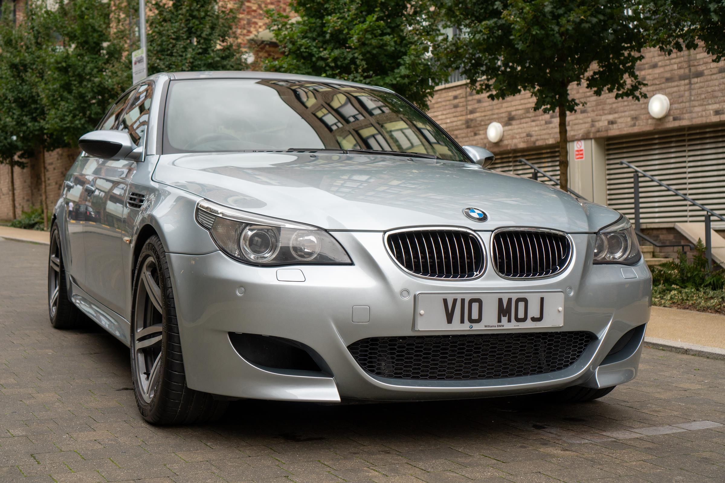 2006 BMW M5 (E60)