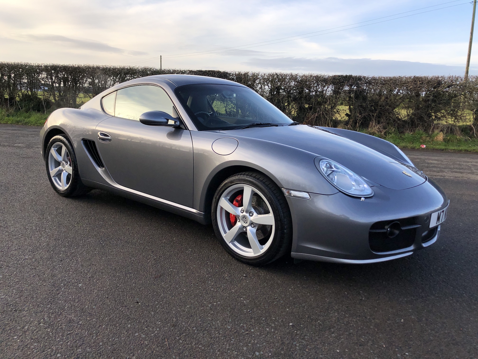 2006 PORSCHE (987) CAYMAN S - 6 SPEED MANUAL